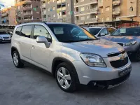 Usado Chevrolet Orlando LT 130 CV (95 kW) 2013 Gris / plata Monovolumen