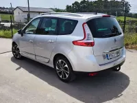 Usado Renault Scenic E-Tech LIMITED 131 CV (96 kW) 2014 Gris Monovolumen