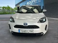 Usado Toyota Yaris Hybrid Style 116 CV (85 kW) 2022 Blanco Pickup/Camioneta