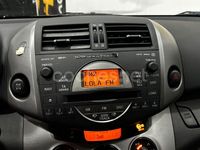 Käytetty Toyota RAV4 Executive 136 HP (100 kW) 2008 Sininen Katumaasturi