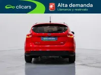 Usado Ford Focus Trend+ 125 CV (91 kW) 2018 Blanco Utilitario