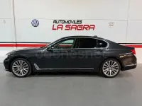 Usado BMW 740 313 CV (230 kW) 2016 Gris / plata Berlina