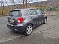 Usado Toyota Urban Cruiser Active 99 CV (72 kW) 2011 Gris / plata Berlina