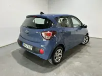 Usado Hyundai i10 67 CV (49 kW) 2017 Azul Utilitario