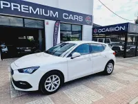 Usado Seat Leon Style 115 CV (84 kW) 2021 Blanco Berlina