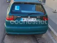Usado Seat Ibiza 60 CV (44 kW) 1996 Verde Utilitario