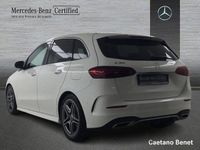 Usado Mercedes B180 AMG line 136 CV (100 kW) 2025 Blanco polar Monovolumen