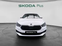 Usado Skoda Fabia Essence 95 CV (69 kW) 2023 Blanco Utilitario