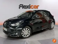 Usado Toyota Yaris Active 116 CV (85 kW) 2023 Negro Utilitario