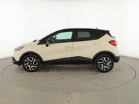 Usado Renault Captur Zen 90 CV (66 kW) 2016 Beige SUV