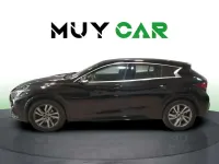 Usado Infiniti Q30 122 CV (89 kW) 2019 Negro Utilitario