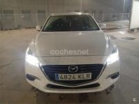 Usado Mazda 3 Luxury 105 CV (77 kW) 2018 Blanco Berlina