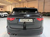 Usado Jaguar F-Pace R-Sport 180 CV (132 kW) 2017 Negro SUV