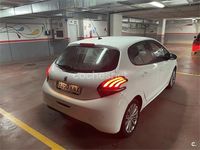 Usado Peugeot 208 82 CV (60 kW) 2018 Blanco Utilitario