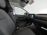 Usado VW Caddy Maxi 102 CV (75 kW) 2020 Blanco candy Monovolumen