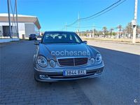 Usado Mercedes E270 Avantgarde 170 CV (125 kW) 2002 Beige Berlina