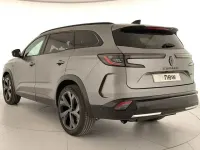 Usado Renault Espace Techno Esprit Alpine 200 CV (147 kW) 2023 Gris Familiar