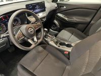 Usado Nissan Juke Acenta 114 HP (83 kW) 2025 Branco SUV