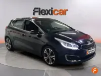 Usado Kia Ceed 100 CV (73 kW) 2018 Negro Utilitario