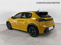 Usado Peugeot 208 GT-line 130 CV (95 kW) 2024 Amarillo Utilitario