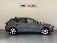 Usado Seat Leon FR 204 CV (150 kW) 2024 Gris / plata Berlina