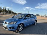 Usado Ford Focus Titanium 115 CV (84 kW) 2009 Azul Berlina