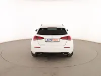 Usado Mercedes A180 116 CV (85 kW) 2020 Blanco Berlina