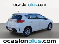 Usado Toyota Auris Active 132 CV (97 kW) 2015 Blanco Utilitario