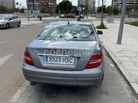 Usado Mercedes C220 170 CV (125 kW) 2011 Gris / plata Berlina