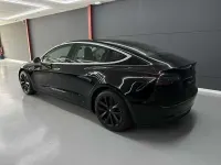 Usado Tesla Model 3 Standard Range Plus 208 kW (283 CV) 2021 Negro Berlina