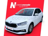Usado Skoda Fabia Selection 80 CV (58 kW) 2024 Blanco Utilitario