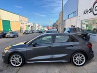 Usado Audi A3 S-Line 150 CV (110 kW) 2023 Gris / plata Berlina