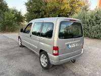 Usado Citroën Berlingo 110 CV (80 kW) 2009 Beige Monovolumen