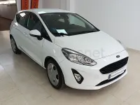 Usado Ford Fiesta Trend 75 CV (55 kW) 2020 Blanco Utilitario