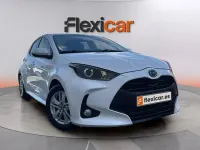 Usado Mazda 2 Exclusive-Line 90 CV (66 kW) 2023 Blanco Utilitario