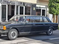 Usado Mercedes 200 75 CV (55 kW) 1981 Negro Berlina