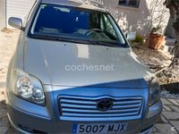 Usado Toyota Avensis Executive 116 CV (85 kW) 2005 Gris / plata Familiar