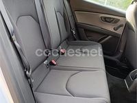 Usado Seat Leon Reference 115 CV (84 kW) 2018 Gris / plata Berlina