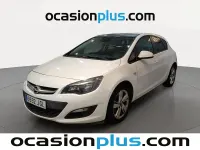 Usado Opel Astra Selective 140 CV (102 kW) 2015 Blanco Utilitario