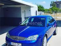 Usado Ford Mondeo ST 226 CV (166 kW) 2005 Azul Berlina