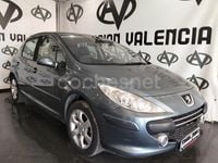 Usado Peugeot 307 90 CV (66 kW) 2007 Gris / plata Berlina
