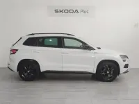 Usado Skoda Karoq SportLine 150 CV (110 kW) 2023 Blanco SUV