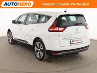 Usado Renault Grand Scénic IV Zen 140 CV (102 kW) 2020 Blanco Monovolumen