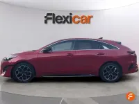 Usado Kia ProCeed GT-Line 120 CV (88 kW) 2022 Rojo Utilitario