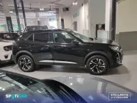 Usado Peugeot 2008 GT 130 CV (95 kW) 2023 Negro SUV