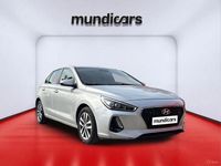 Usado Hyundai i30 141 CV (103 kW) 2017 Plata Berlina