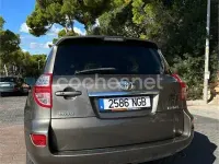 Usado Toyota RAV4 Executive 150 CV (110 kW) 2013 Beige SUV