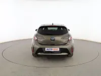Usado Toyota Corolla 122 CV (89 kW) 2019 Dorado Berlina