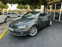 Usado VW Eos 140 CV (102 kW) 2008 Gris / plata Descapotable