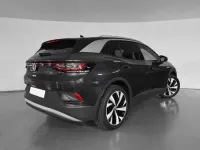 Usado VW ID.4 Pro 127 kW (174 CV) 2023 Gris SUV